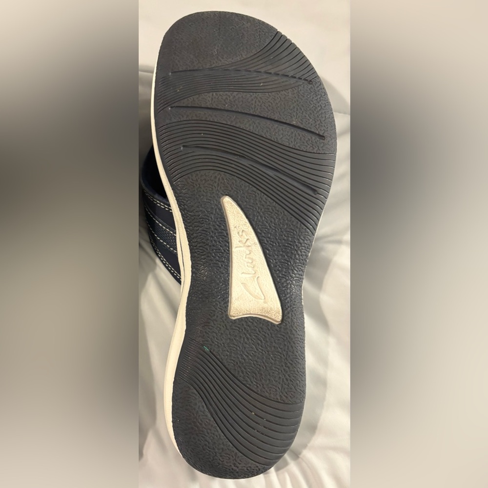 Clarks Women's Cloudsteppers Comfort Slides size 8M - Picture 2 of 13